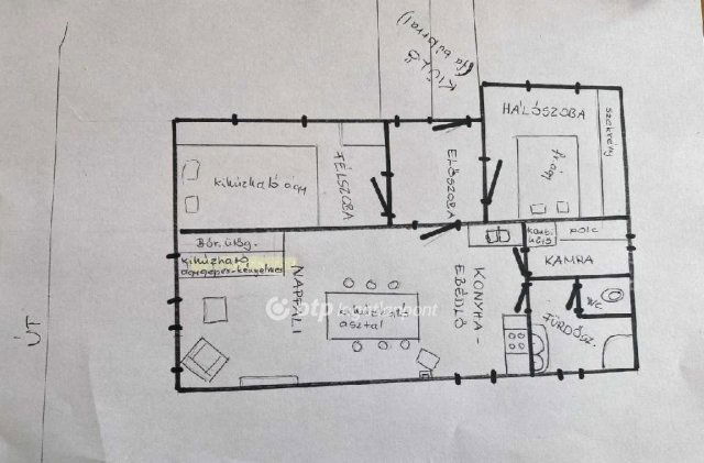 Eladó családi ház, Tiszakürtön 26.5 M Ft, 2+1 szobás