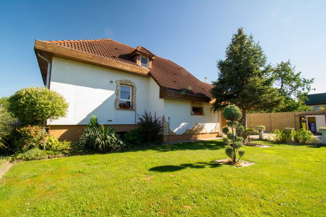 Eladó családi ház, Délegyházán 179.9 M Ft, 5 szobás