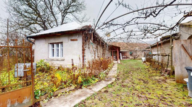 Eladó családi ház, Erdőbényén 15 M Ft, 3 szobás