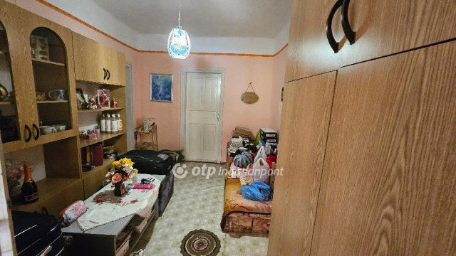 Eladó családi ház, Zaránkán 20.8 M Ft, 5 szobás