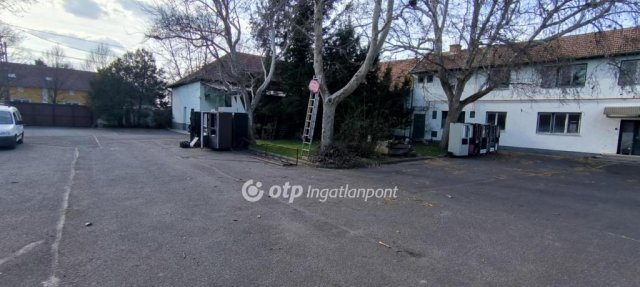 Eladó iroda, Békésen 129 M Ft / költözzbe.hu