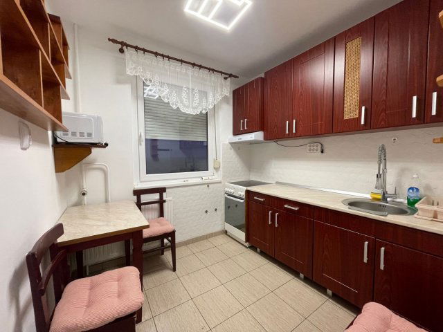 Kiadó panellakás, albérlet, Debrecenben 200 E Ft / hó, 2 szobás