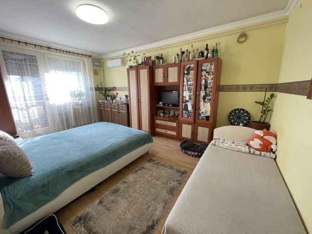 Eladó téglalakás, Nyíregyházán 37.5 M Ft, 2 szobás