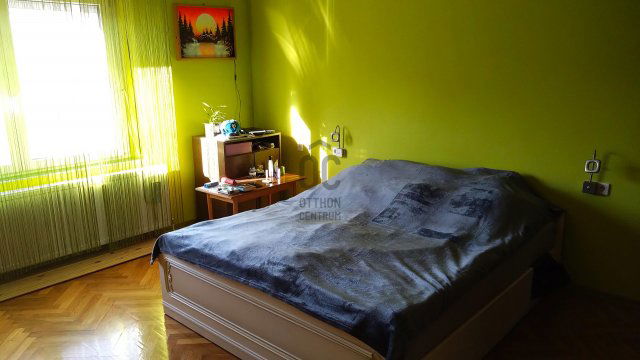 Eladó családi ház, Kőszegen 74.99 M Ft, 3 szobás