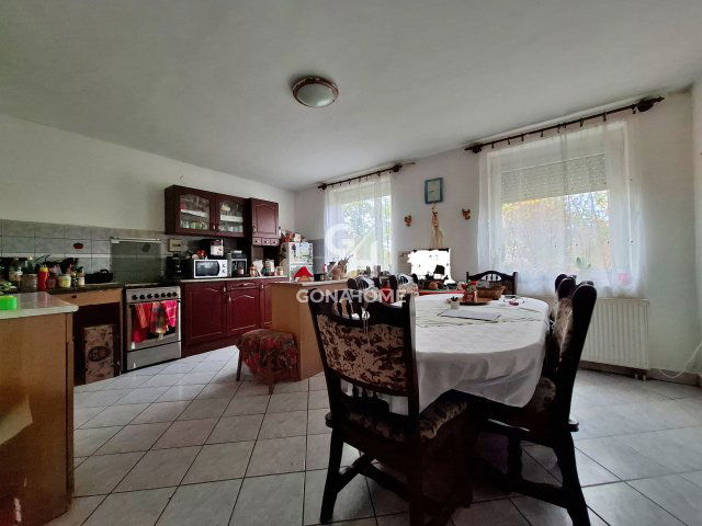 Eladó családi ház, Berhidán 54.99 M Ft, 3 szobás