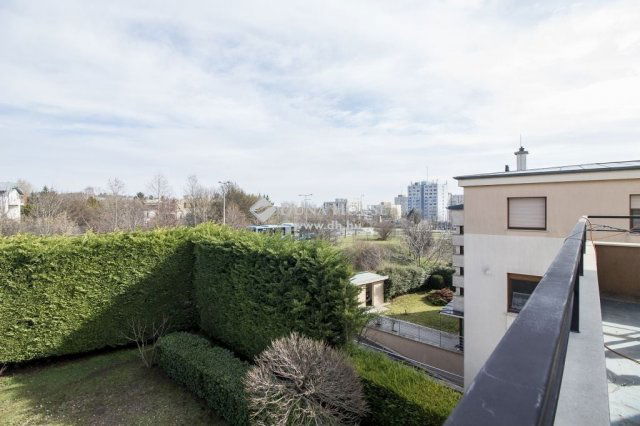 Eladó téglalakás, Budapesten, XI. kerületben 265 M Ft