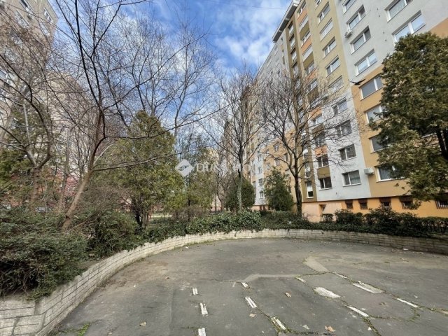Eladó panellakás, Budapesten, XIX. kerületben 55.556 M Ft