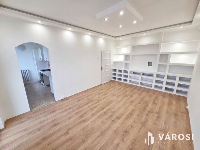 Eladó panellakás, Budapesten, XI. kerületben 82.9 M Ft, 3 szobás