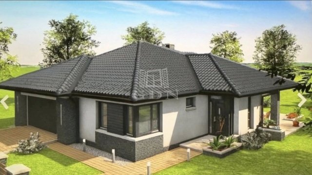 Eladó családi ház, Baján 210 M Ft, 4 szobás