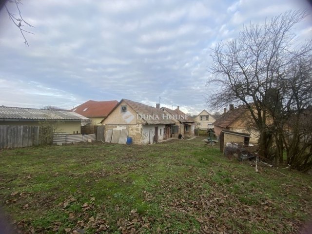 Eladó családi ház, Vácszentlászlón 45 M Ft, 4 szobás