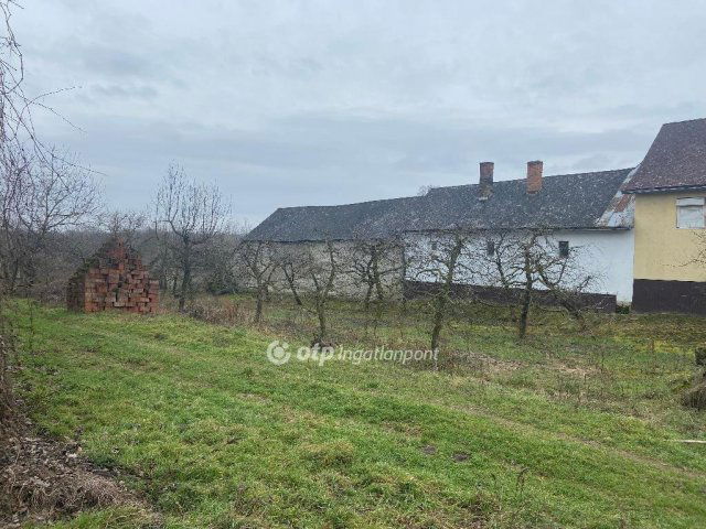 Eladó telek, Tiszamogyoróson 3 M Ft / költözzbe.hu