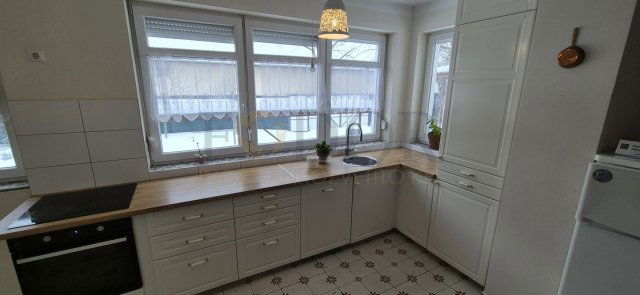 Eladó ikerház, Vecsésen 85 M Ft, 3 szobás / költözzbe.hu