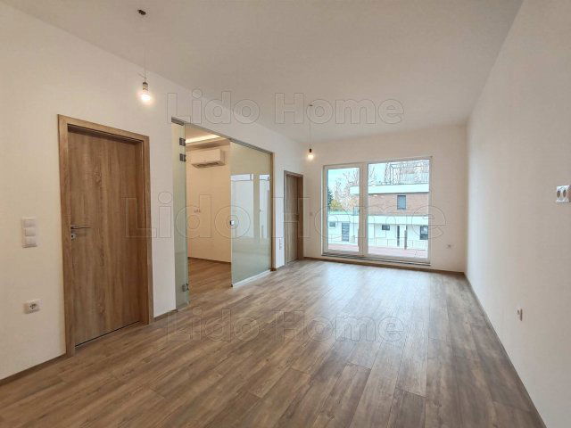 Eladó téglalakás, Fonyódon 75.788 M Ft, 3 szobás