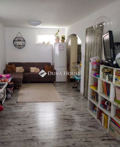 Eladó családi ház, Mohácson 41.5 M Ft, 3 szobás