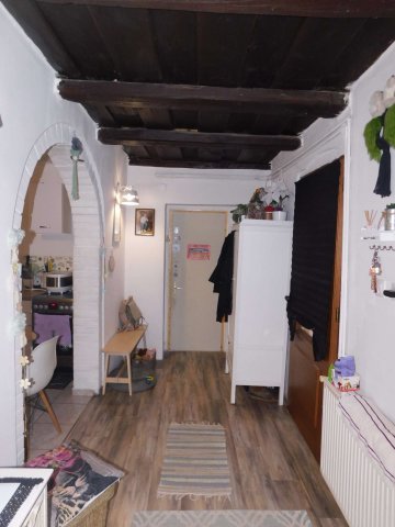 Eladó családi ház, Zalaváron 35 M Ft, 2 szobás