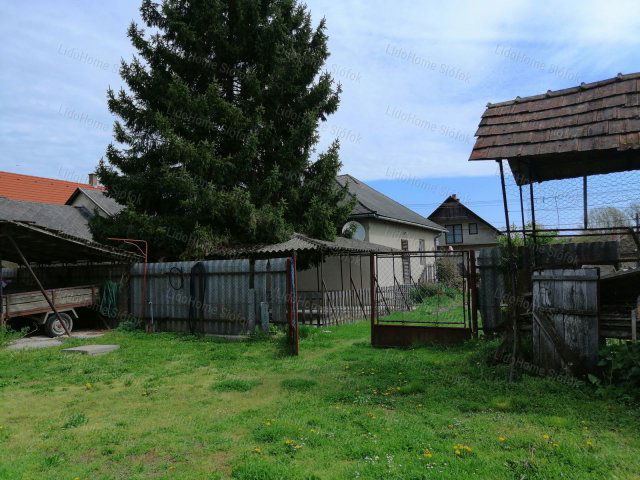 Eladó családi ház, Balatonendréden 60 M Ft