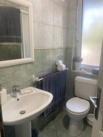 Eladó családi ház, Piliscsabán 229.9 M Ft, 4+1 szobás