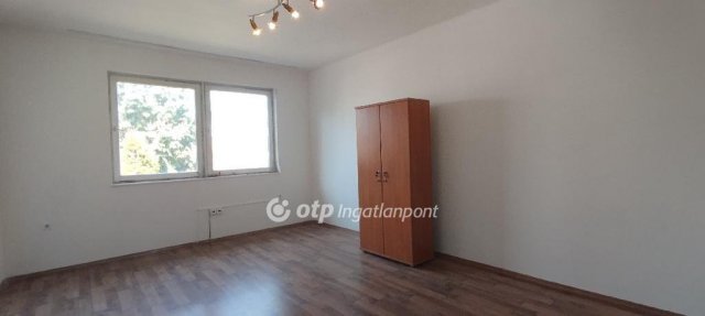 Eladó családi ház, Jászberényben 85 M Ft, 3+2 szobás