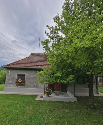 Eladó családi ház, Karancsalján 8.8 M Ft, 1 szobás