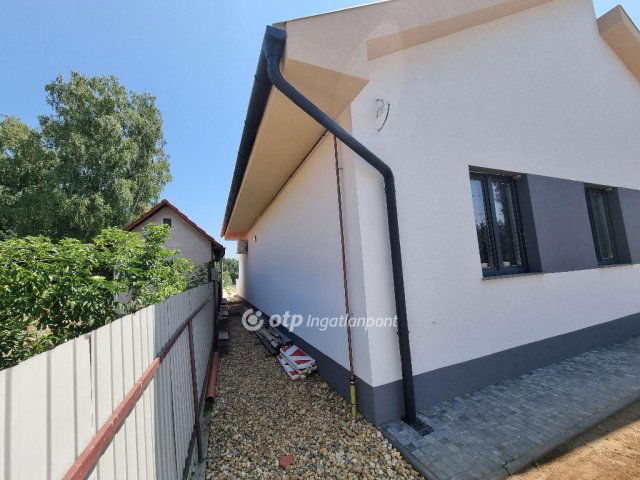 Eladó családi ház, Nyíregyházán 112 M Ft, 3 szobás