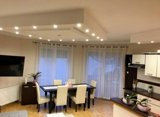 Kiadó téglalakás, albérlet, Debrecenben 430 E Ft / hó, 5 szobás