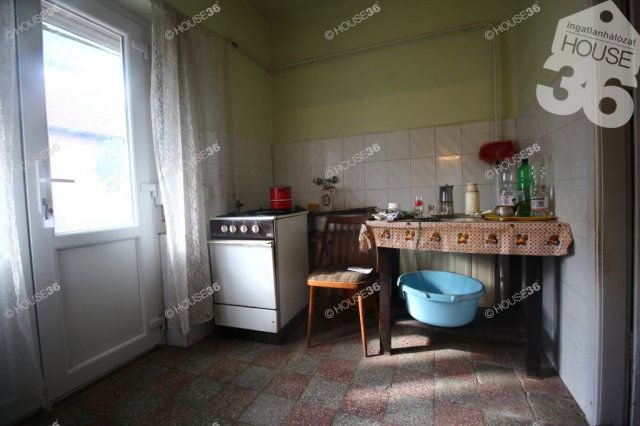 Eladó családi ház, Csengődön 14.5 M Ft, 2 szobás