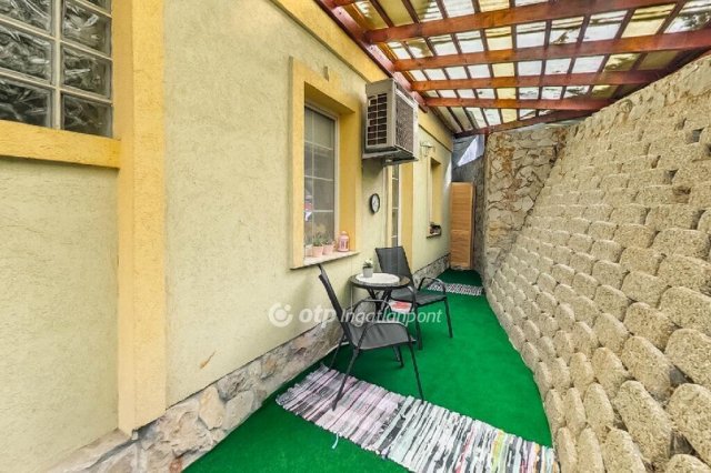 Eladó családi ház, Budapesten, II. kerületben 780 M Ft, 8 szobás