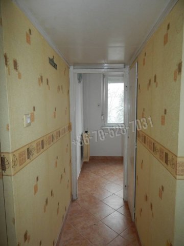 Eladó panellakás, Tatabányán 43.9 M Ft, 3 szobás