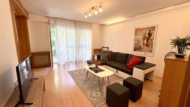 Kiadó téglalakás, albérlet, Debrecenben 380 E Ft / hó, 3 szobás