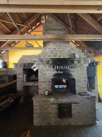 Eladó családi ház, Vízváron 189 M Ft, 5 szobás