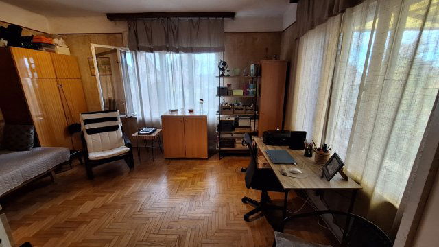 Eladó családi ház, Gödöllőn 96 M Ft, 3 szobás
