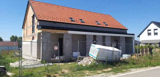 Eladó ikerház, Nagycenken 84.8 M Ft, 4 szobás