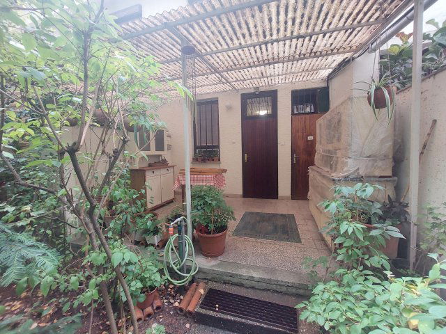 Eladó sorház, Esztergomban 96 M Ft, 5 szobás