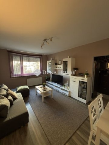 Eladó panellakás, Budapesten, IV. kerületben 55 M Ft, 1+1 szobás