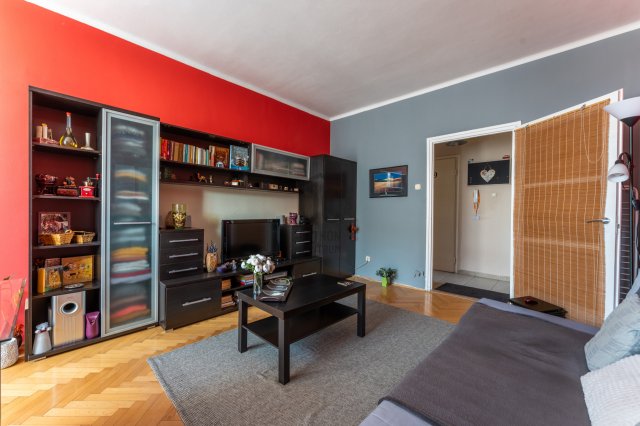 Eladó téglalakás, Várpalotán 41.5 M Ft, 2 szobás