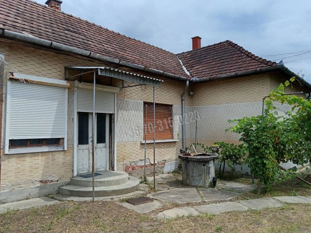Eladó családi ház, Kisszigeten 8.7 M Ft, 3 szobás