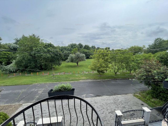 Eladó családi ház, XX. kerületben, Karánsebes utcában