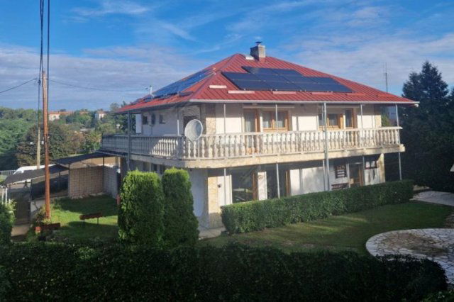Eladó családi ház, Ózdon 48 M Ft, 5 szobás