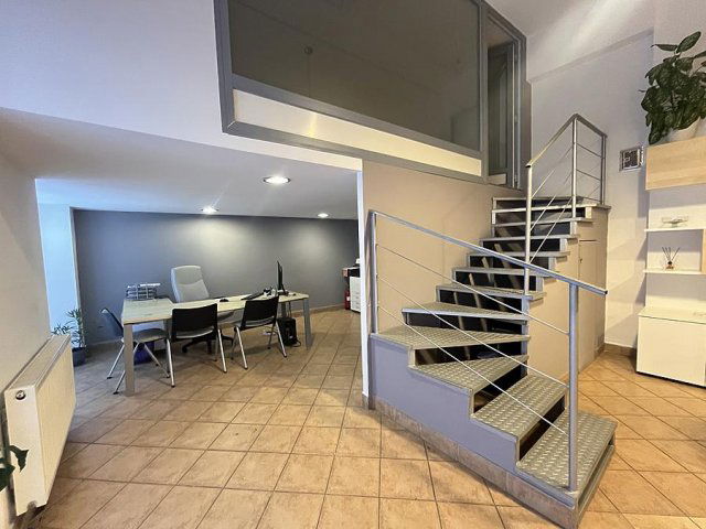 Eladó üzlethelyiség, Budapesten, III. kerületben 72.9 M Ft