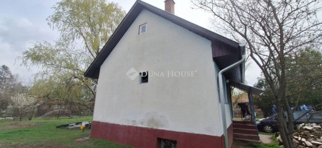 Eladó családi ház, Szatymazon 21.9 M Ft, 3 szobás