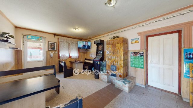 Eladó üzlethelyiség, Gyulaházán 8 M Ft / költözzbe.hu