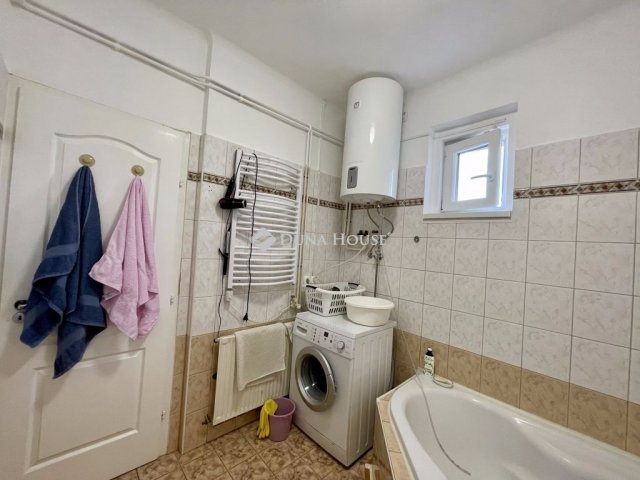 Eladó családi ház, Szigethalmon 78 M Ft, 3 szobás