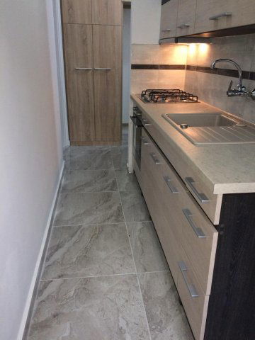 Kiadó panellakás, albérlet, Pécsett 165 E Ft / hó, 2+1 szobás