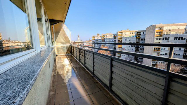 Kiadó panellakás, albérlet, Kecskeméten 130 E Ft / hó, 2 szobás