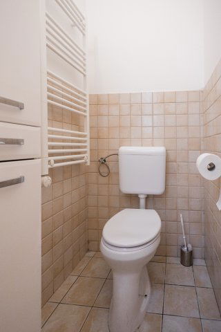 Eladó téglalakás, Budapesten, I. kerületben 99 M Ft, 1 szobás