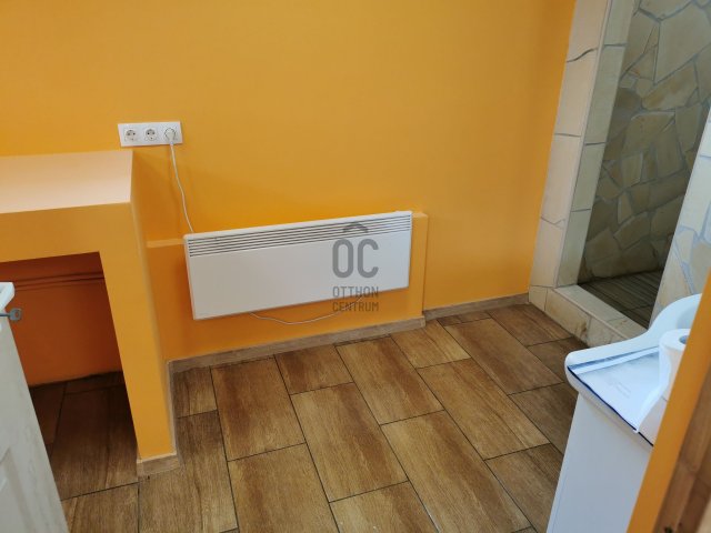 Kiadó családi ház, albérlet, Gödön 390 E Ft / hó, 2 szobás