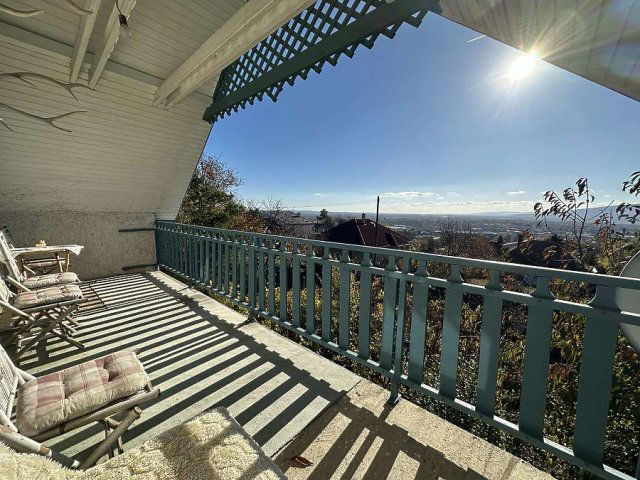 Eladó családi ház, Vácon 84.5 M Ft, 3+2 szobás