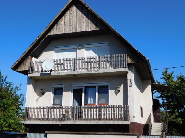 Eladó családi ház, Farmoson 34.9 M Ft, 4 szobás