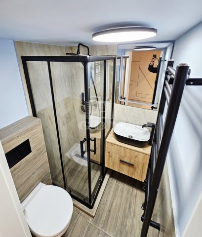 Eladó téglalakás, Budapesten, VII. kerületben 45.9 M Ft