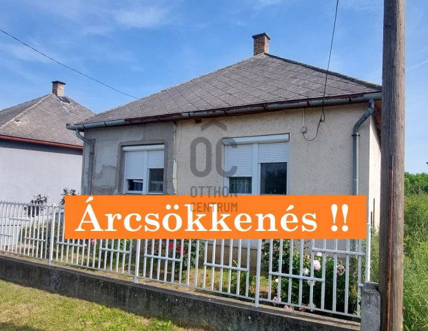 Eladó családi ház, Nyírmadán 10 M Ft, 2 szobás